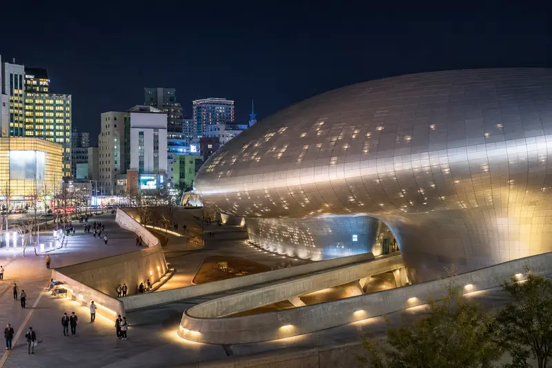 東大門設計廣場流線建築夜景