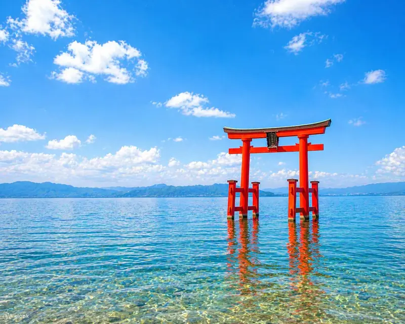 白鬚神社琵琶湖中鳥居示意