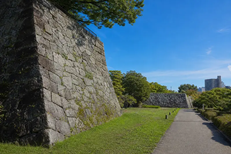 盛岡城跡公園石垣